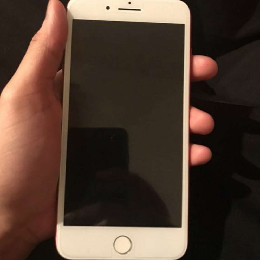 Iphone 7 plus red